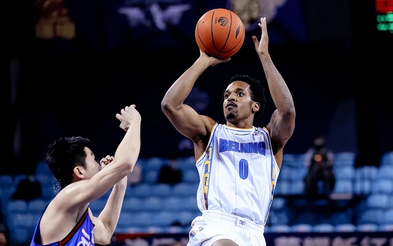 爱游戏-关于冲刺阶段托特纳姆伤情更新——CBA季后赛节点到来，管理层满意，资深球员宣示担当的信息